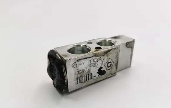 Lexus GS 300 350 430 450H Air conditioning (A/C) expansion valve 4475003100 75003100