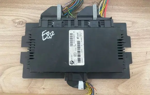 BMW 1 E81 E87 Light module LCM 9166707