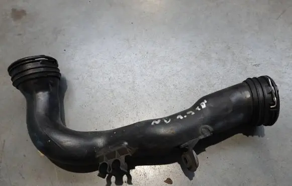 Volkswagen New Beetle Intercooler hose/pipe 1C0145762AD 1C0145770C