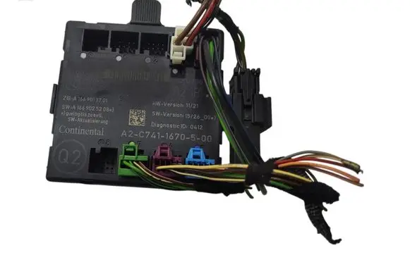 Mercedes-Benz B W246 W242 Door control unit/module A1669000218