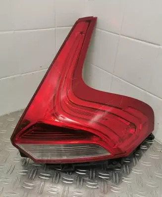 Volvo V40 Rear/tail lights 31395845 21220204 V0UVVY555