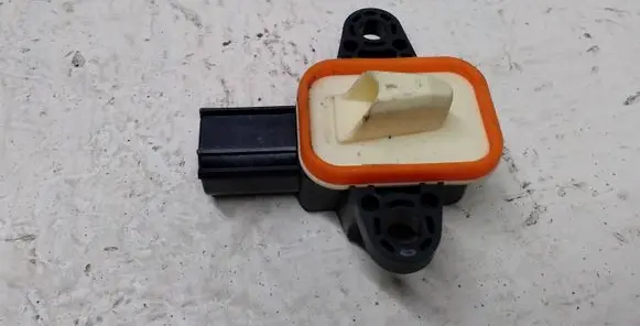 Ford Mondeo MK V Airbag deployment crash/impact sensor F2GT14C676AA C83HA 141101