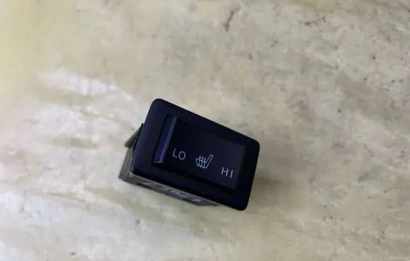 Mazda 6 Seat heating switch GS1E66420