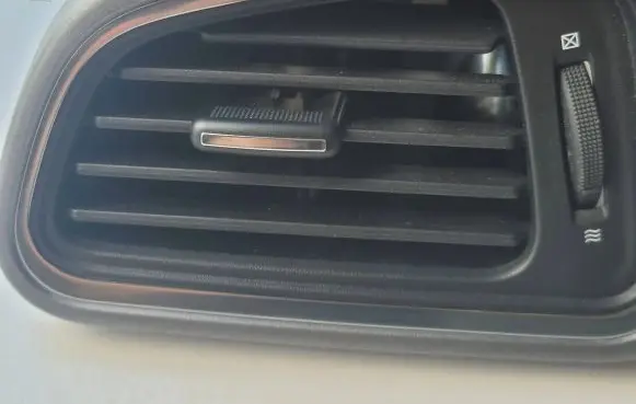 Dashboard side air vent grill/cover trim