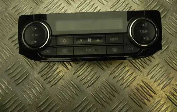 Mitsubishi Outlander Climate control unit 7820A947XA Y1054