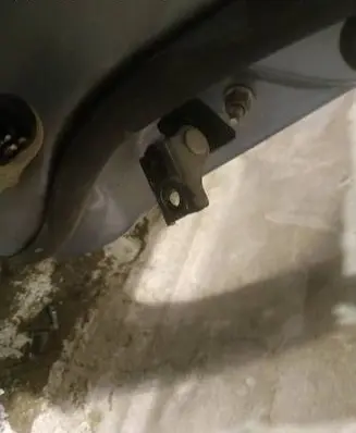 Ford Focus C-MAX Front door check strap stopper