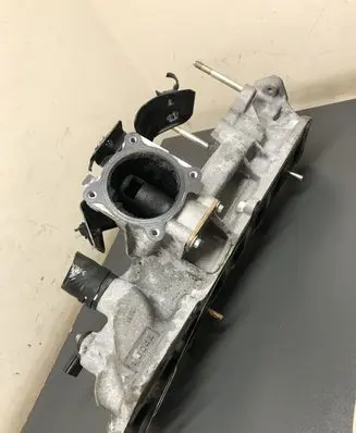 Mazda 3 II Intake manifold