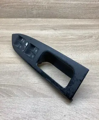 Volkswagen Touran I Electric window control switch 1T2867372C 1K4959857