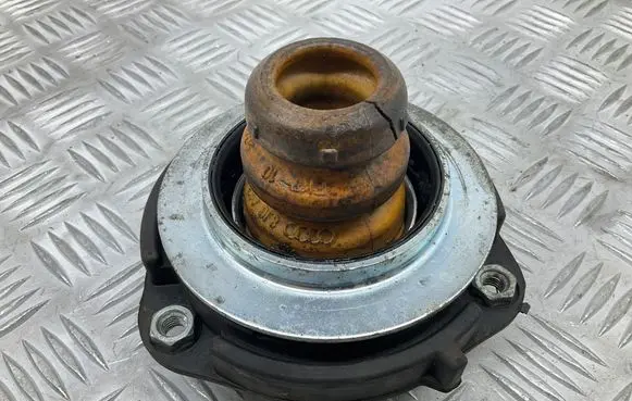 Audi TT TTS Mk2 Front upper strut mount 1KD412331A
