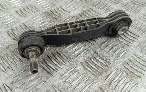 Polestar 2 Rear anti-roll bar/stabilizer link 