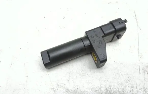 Mercedes-Benz E A207 Crankshaft position sensor A6421530728