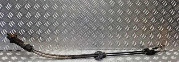 Ford Focus Gear shift cable linkage XS4R7E395HB