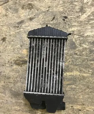 Opel Zafira B Intercooler radiator