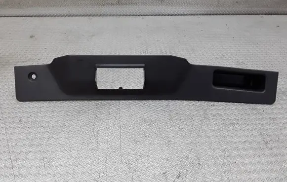 Opel Astra H Tailgate trunk handle 332004790
