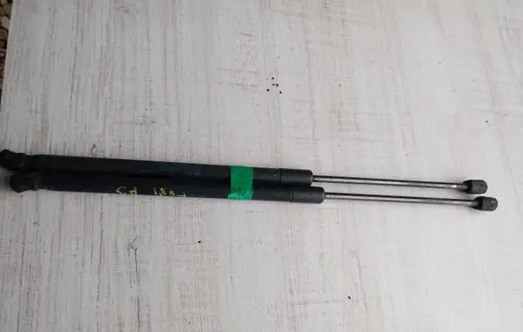 Audi A3 S3 8P Tailgate/trunk strut/damper 8p4827552b