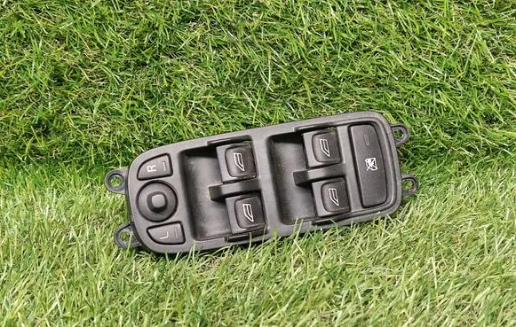 Volvo V50 Electric window control switch 30773210