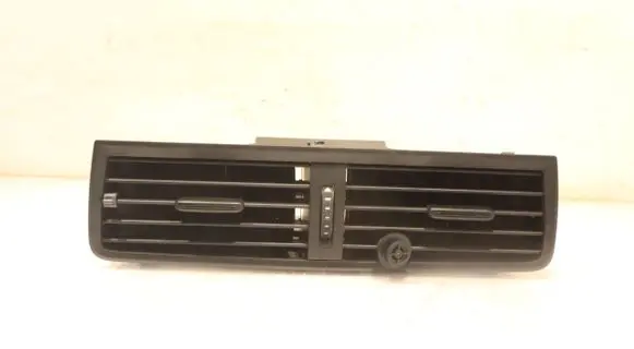 Skoda Fabia Mk3 (NJ) Dashboard air vent grill cover trim 6V0820951B9B9