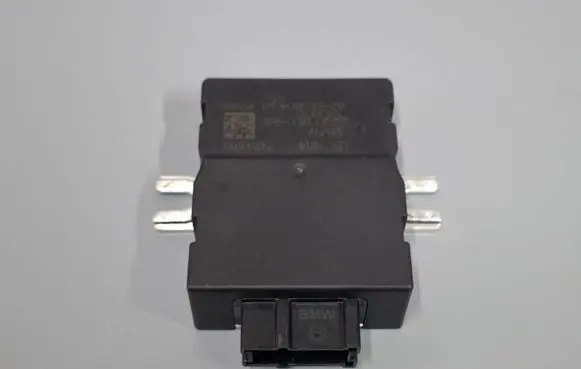 Mini One - Cooper F56 F55 Fuel injection pump control unit/module 7404880 16147404880