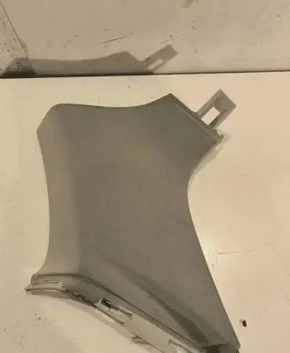 Volkswagen Golf V (D)pillar trim (top) 1K9867246 SR05760