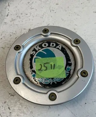 Skoda Octavia Mk2 (1Z) Original wheel cap 9071775