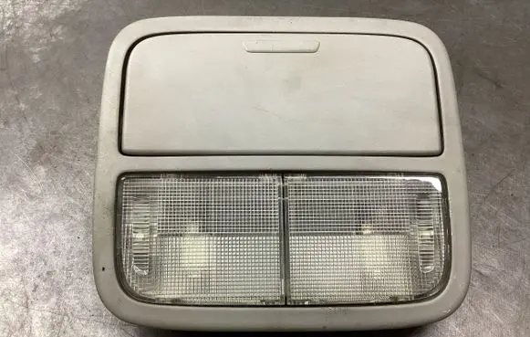 Honda Accord Front seat light 0T9S1