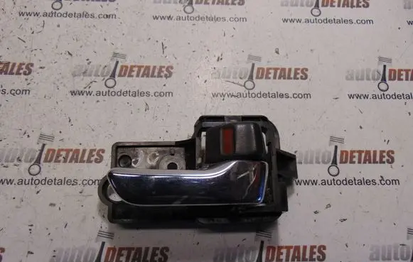 Toyota Avensis T220 Front door interior handle C2260A2