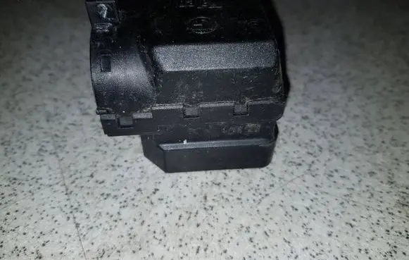 BMW 3 E46 Ignition lock contact 6901961