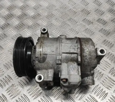 Volkswagen Golf V Air conditioning (A/C) compressor (pump) 1K0820859T