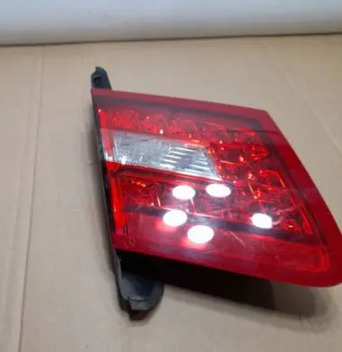Mercedes-Benz E C207 W207 Tailgate rear/tail lights A2078200364