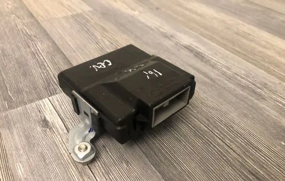Honda CR-V Engine control unit/module ECU 48310R7LE82 5853101547