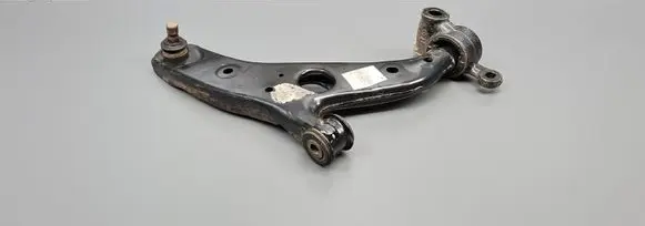 Front lower control arm/wishbone