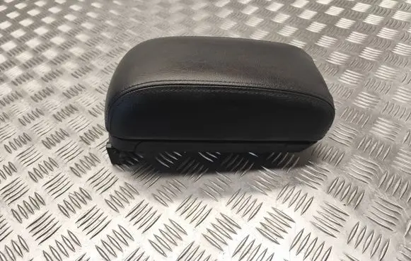Hyundai Tucson JM Armrest 