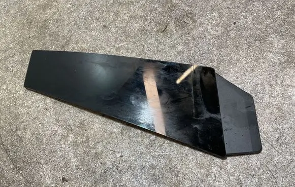 Audi E-tron GT (B) pillar trim (top) 9J1845031A 26042023