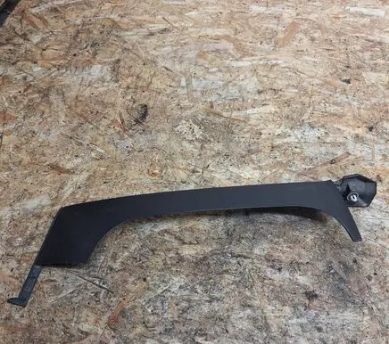 BMW 3 E90 E91 Tailgate trim 7127882 51497127882 17491511