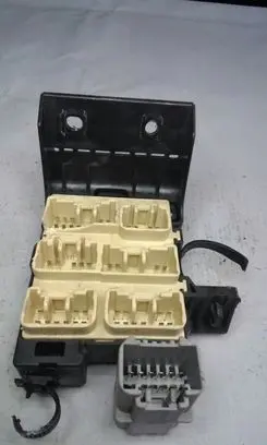 Toyota Avensis T250 Other control units/modules 188273405020