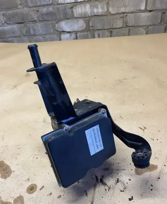 BMW 5 E60 E61 ABS Pump 6769705 6769703