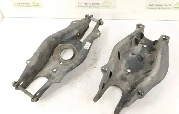 Mercedes-Benz C W205 Rear control arm 2053522000 2053500341