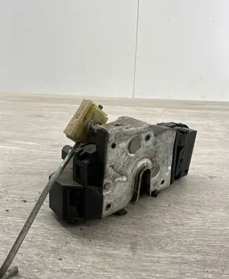 Saab 9-3 Ver2 Tailgate/boot open switch button SWS3917