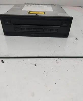 Audi A6 S6 C6 4F CD/DVD changer 4F0035110 AA001001