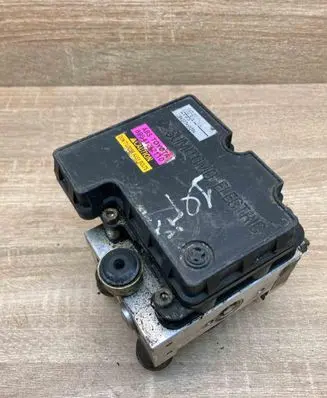 Toyota Yaris ABS Pump 8954152110 445105220