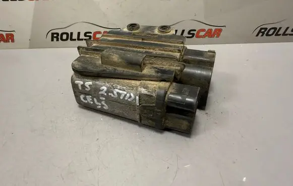 Volkswagen Transporter - Caravelle T5 Coolant fan relay 7H0959507