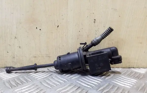 Audi A3 S3 8P Clutch master cylinder 1K0721388M
