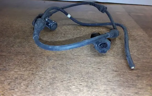 Audi A4 S4 B7 8E 8H ABS brake wheel speed sensor 62031075K 62031075