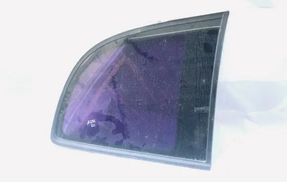 Opel Zafira A Rear side window 464549018