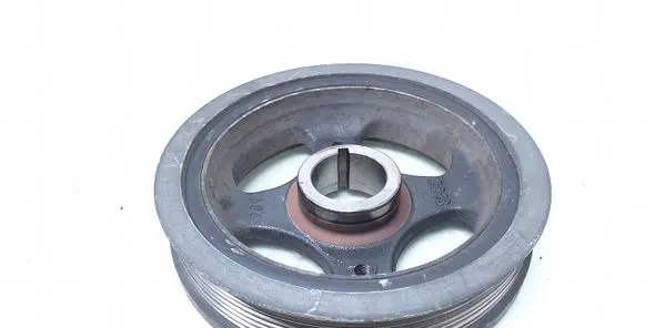 Toyota Avensis T270 Crankshaft pulley