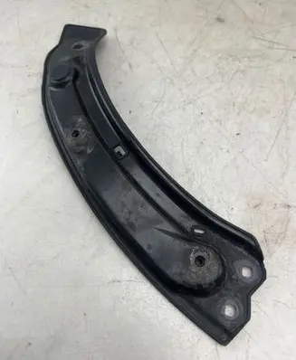 Audi Q3 8U Headlight/headlamp mounting bracket 8U0805932