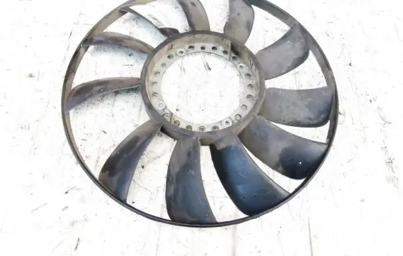 Audi A4 S4 B5 8D Fan impeller 058121350