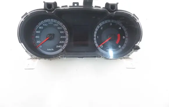 Mitsubishi Outlander Speedometer (instrument cluster) 8100A485