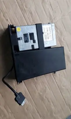 Audi A4 S4 B8 8K Other control units/modules 4e0035785f