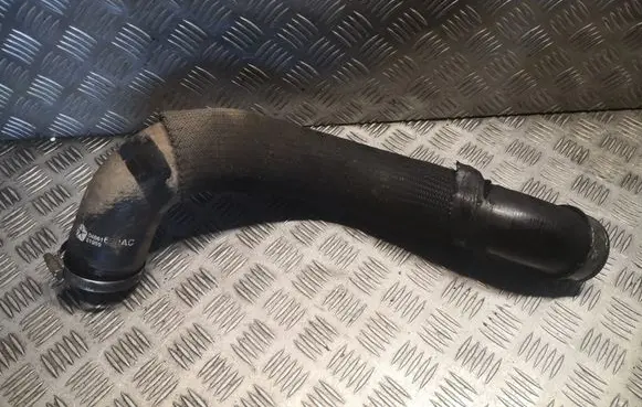 Intercooler hose/pipe